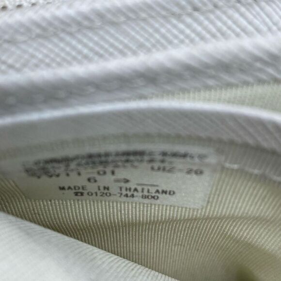 Authentic Agnes B. Beige / Light Tan Saffiano Leather Wallet - Picture 7 of 9